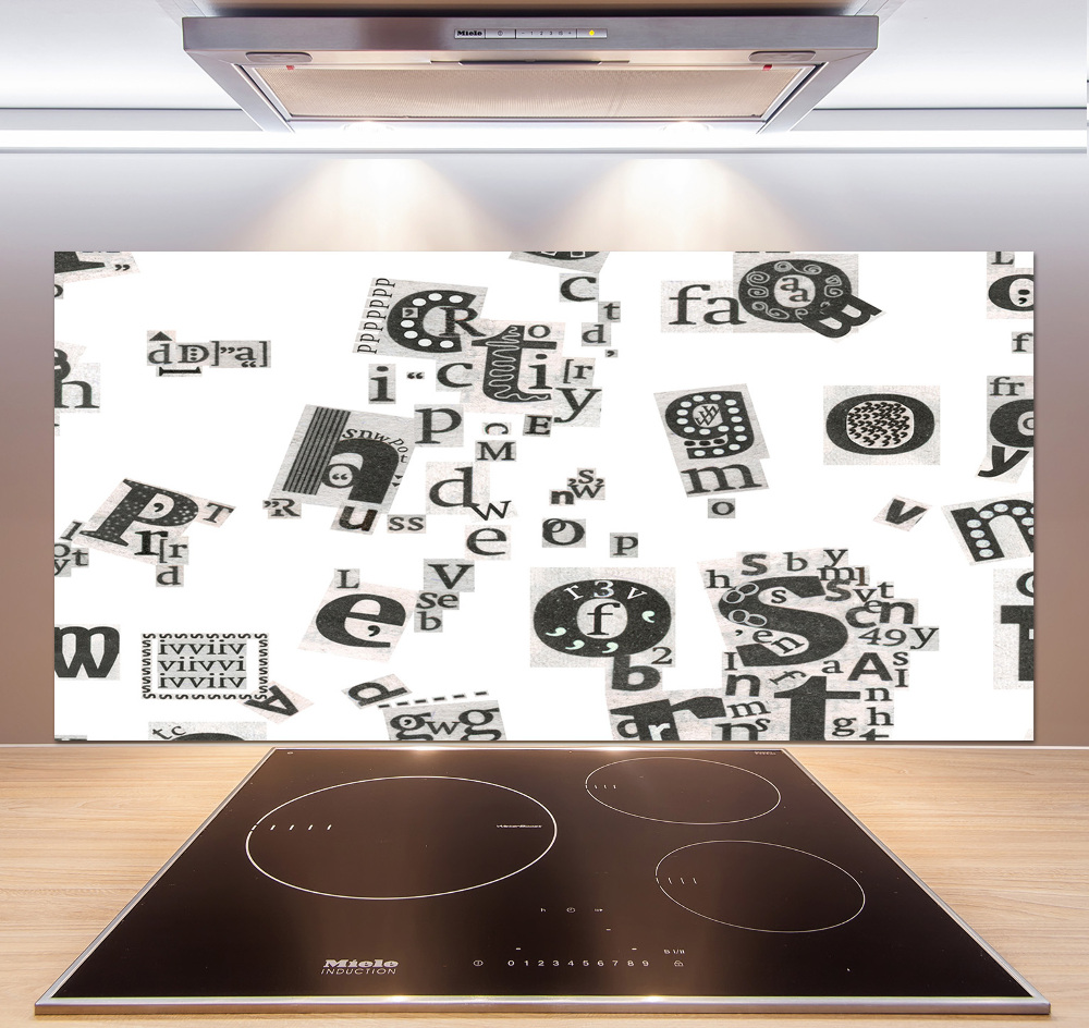 Panel do kuchni Litery z gazety
